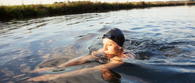 5 books about swimming: the balm and escape of writers through the ages