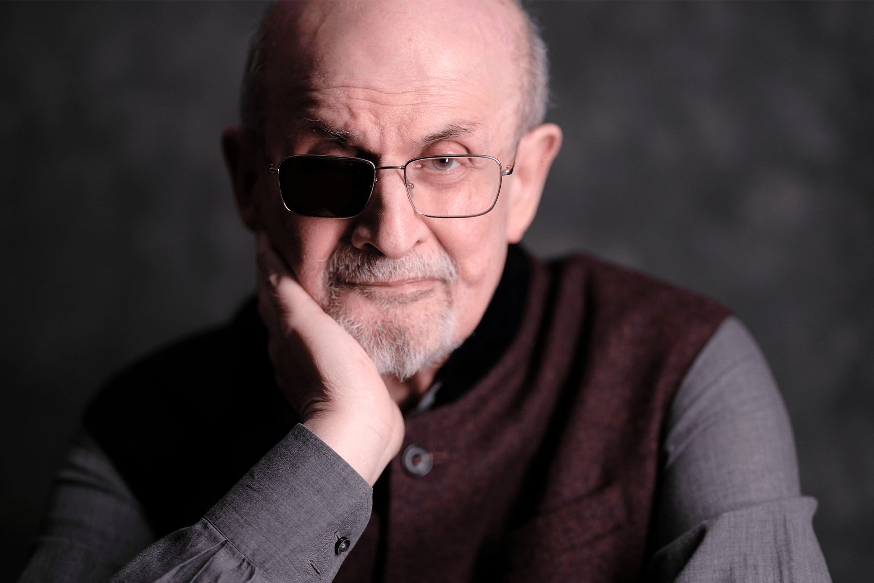 Salman Rushdie to publish memoir KNIFE